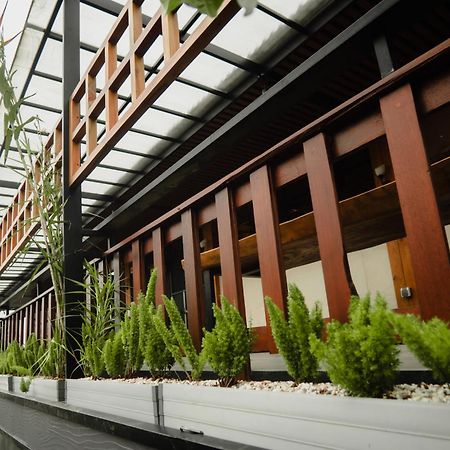 Panama Resort Wonosobo Eksteriør bilde